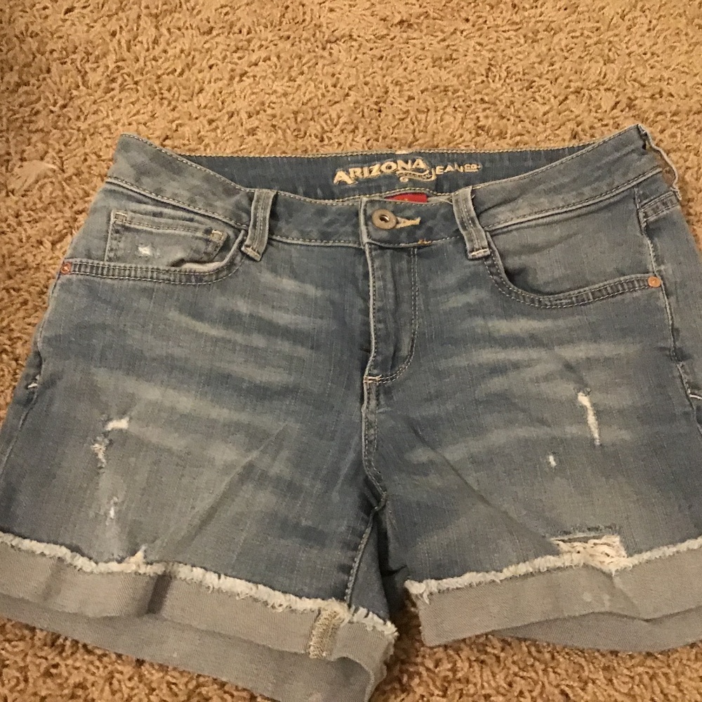 Blue Denim Jean shorts size 7 fits like a 4
